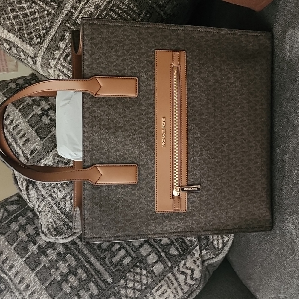 Michael Kors Kenly Large Tote Bag, Wallet, Purse Organizer